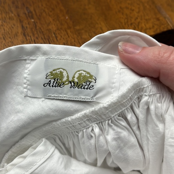 ONE SMALL CHILD Isabella 9mo Ivory christening/baptism silk gown with bonnet - Picture 14 of 14